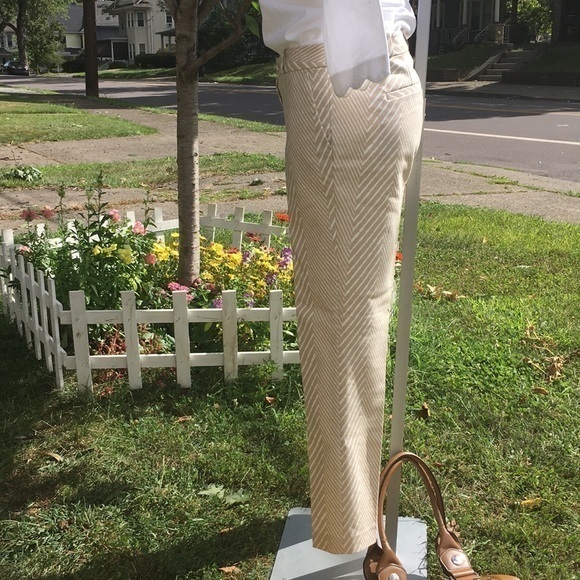 Michael Kors tan and white ankle length pants - Picture 2 of 10